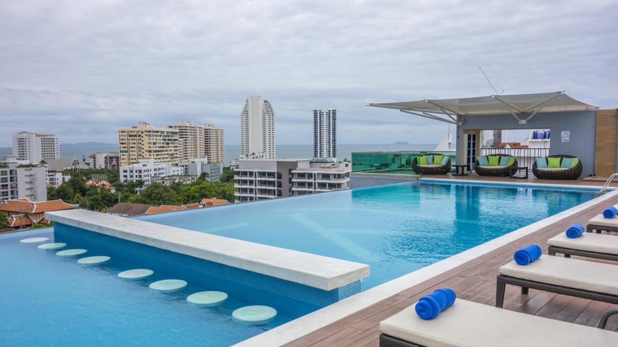 Unique Regency Pattaya Hotel Kültér fotó
