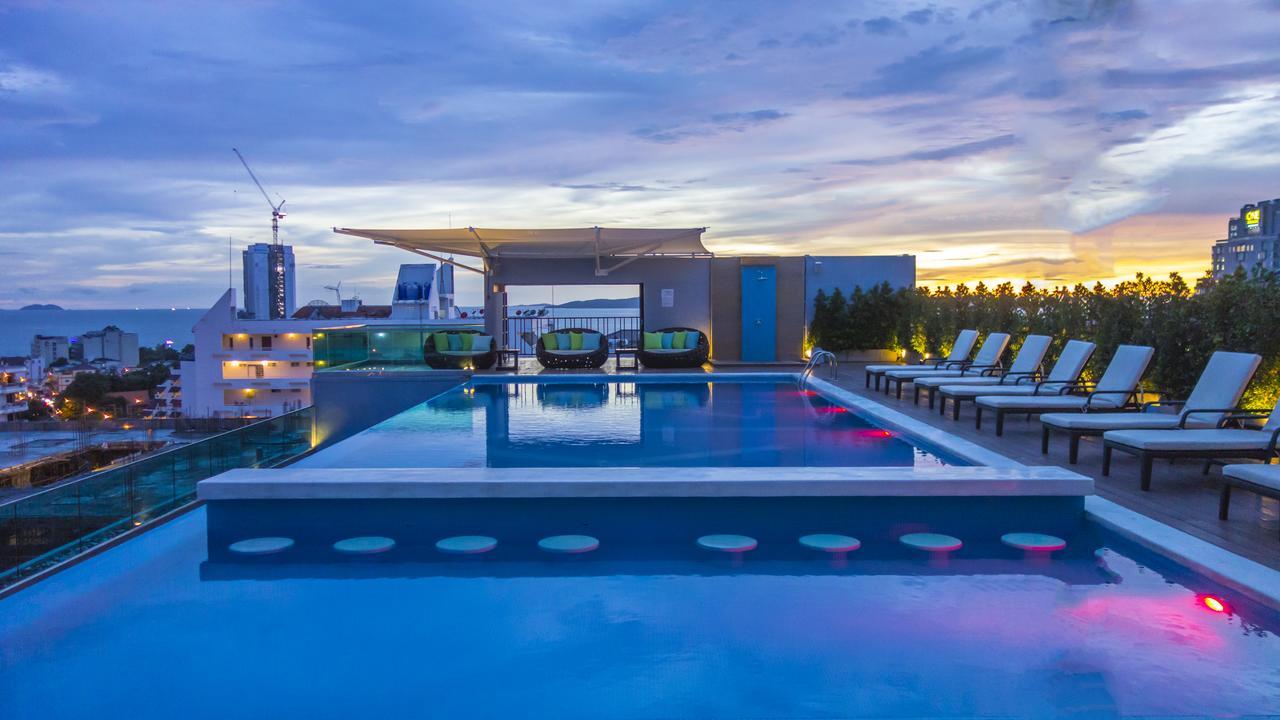 Unique Regency Pattaya Hotel Kültér fotó
